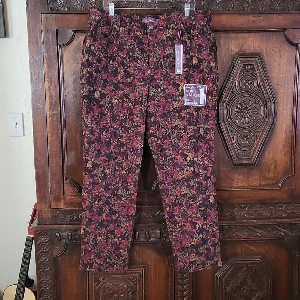 Gloria Vanderbilt Amanda Jean's NWT 18w